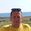  ,  Alex, 45