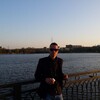  ,  Anton, 33