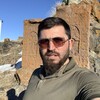  ,  Serge, 33