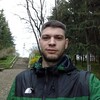   Nik