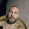  ,  Denis, 30
