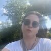  ,  Valeria, 25
